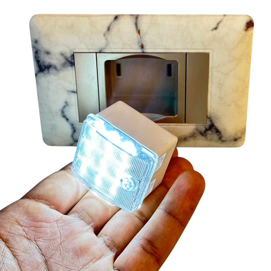 Emergency Light 9*0.025W 250V-50Hz 2 Modules - Merlot
