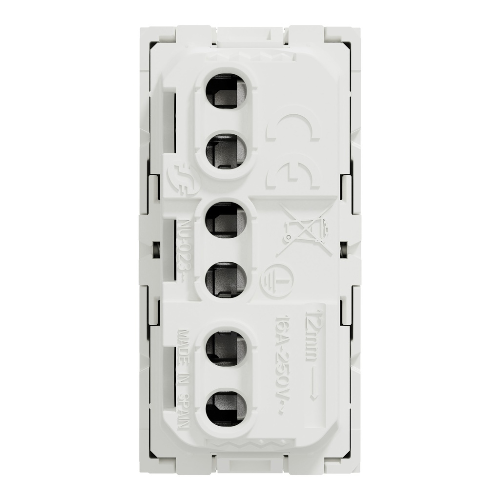 Socket-outlet, New Unica, 2P+E, 16A, Italian, with shutter