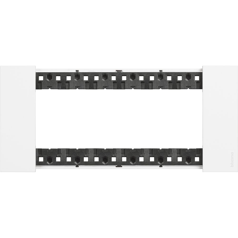 Living Now™ – Cover plate - Matt Finish – 6 modules