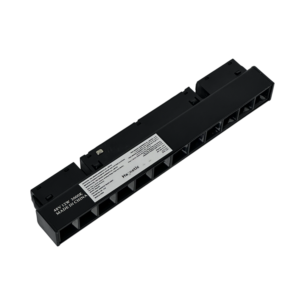 Magnetic lens spotlight 3000K