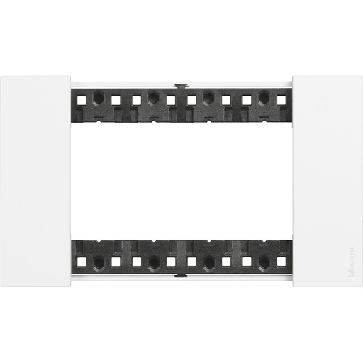 Living Now™ – Cover plate - Matt White – 4 modules (Quadrio)
